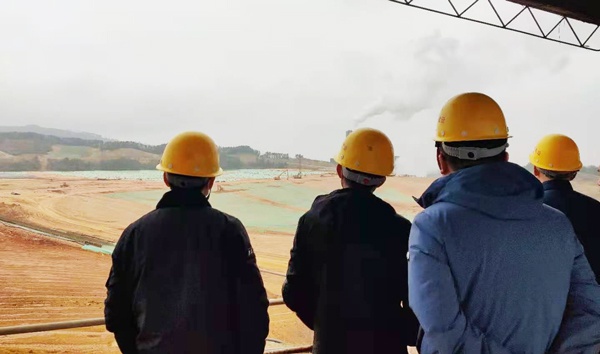 1611624220795425.jpg 南昌市政建設(shè)集團麥園生活垃圾填埋場終期封場工程進行年度大檢查6001.jpg