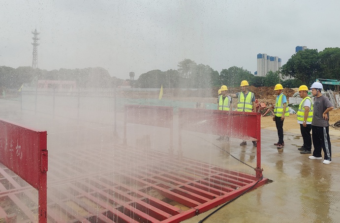 1623312490946610.jpg 南昌縣人才公共實(shí)訓(xùn)基地項(xiàng)目開展端午節(jié)前安全檢查6911.jpg