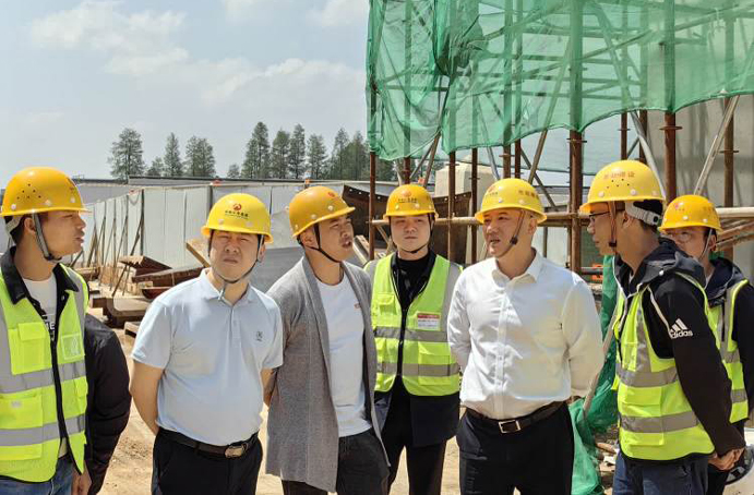 徐旭到S49楓生快速路項(xiàng)目調(diào)研品質(zhì)提升實(shí)施情況 徐旭到S49楓生快速路項(xiàng)目調(diào)研品質(zhì)提升實(shí)施情況