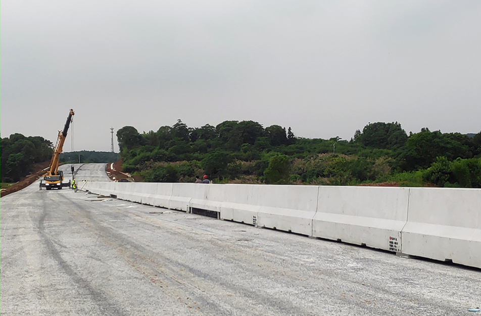 南昌市政建設(shè)集團(tuán)有限公司 南昌市政建設(shè)集團(tuán)有限公司